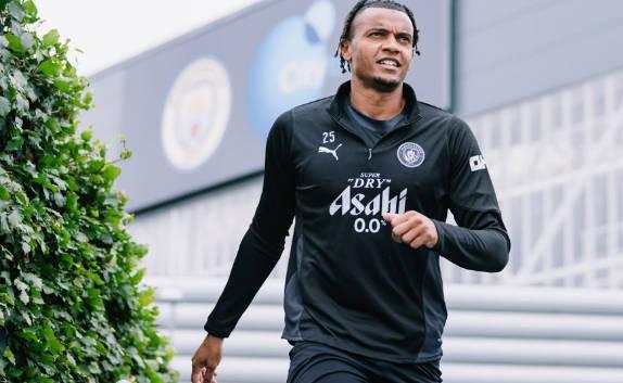 能否出战热刺？上周因胃部不适缺战的埃德森参加了曼城的训练