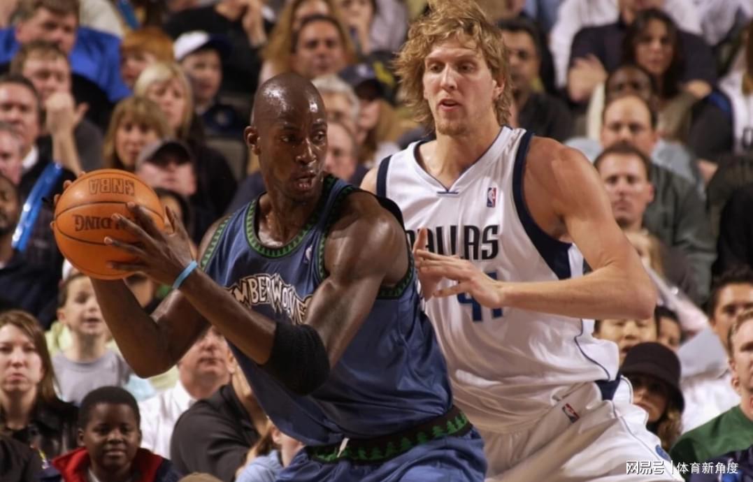 开云官网-NBA历史走步之王揭晓！令人意外，球场走步之王竟是他！