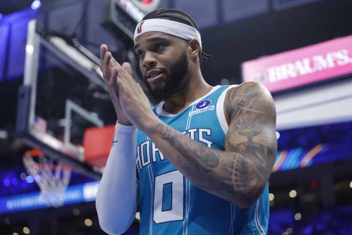 开云-亨特或小桥去湖人？美记：Klutch有意推动旗下球员去湖人的交易