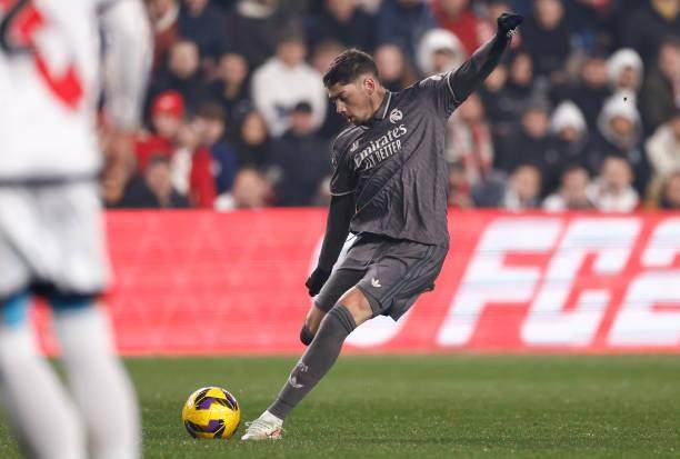 开云APP-【复盘】空战被同城小弟欺负，皇马攻守两端都有问题