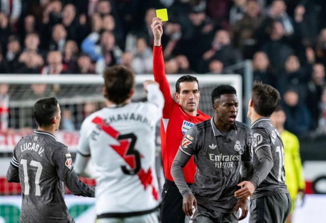 开云APP-【复盘】空战被同城小弟欺负，皇马攻守两端都有问题