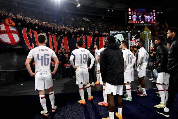 开云下载-孤注一掷的皮奥利疯了，被球迷训话的米兰也疯了