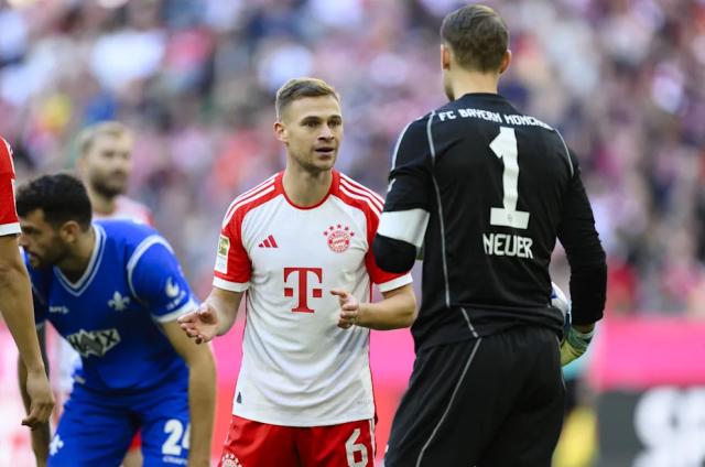 开云-诺伊尔时隔323天后精彩复出，被3红8球和凯恩抢戏