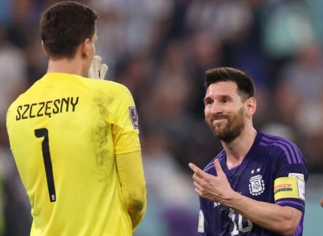 什琴斯尼：我跟梅西赌100欧不判点，我就不掏钱了