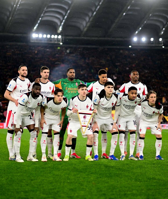 开云下载-加比亚发文激励米兰，呼吁球队齐心协力前进|AC米兰|达科·加比|意甲联赛|AC米兰赛事_新浪体育_新浪新闻