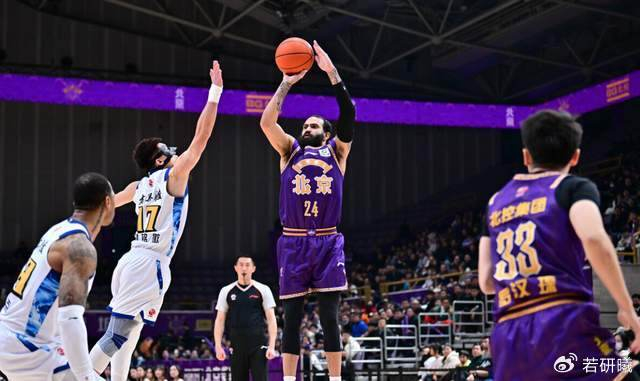 开云APP-直播！首钢VS北控严阵以待，陈盈骏大战廖三宁，许利民主抓防守|北京首钢|北控男篮|浙江男篮|篮板|广州男篮_新浪体育_新浪新闻