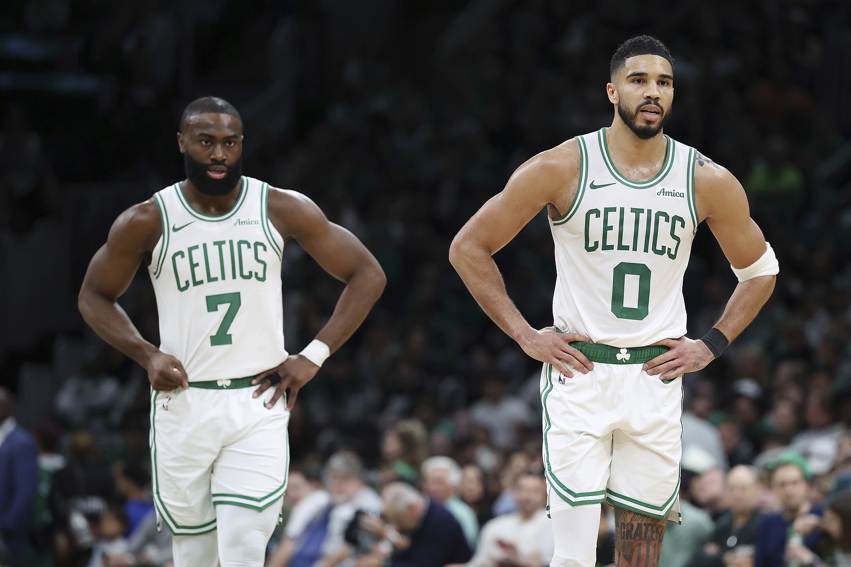 开云APP-NBA彩经：绿军小胜独行侠 火箭难胜开拓者 马刺破船 湖人胜步行者