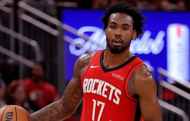 开云下载-火箭4小将再曝弊端！伊森阿门运球真垮，史密斯神经刀，申京撅腚