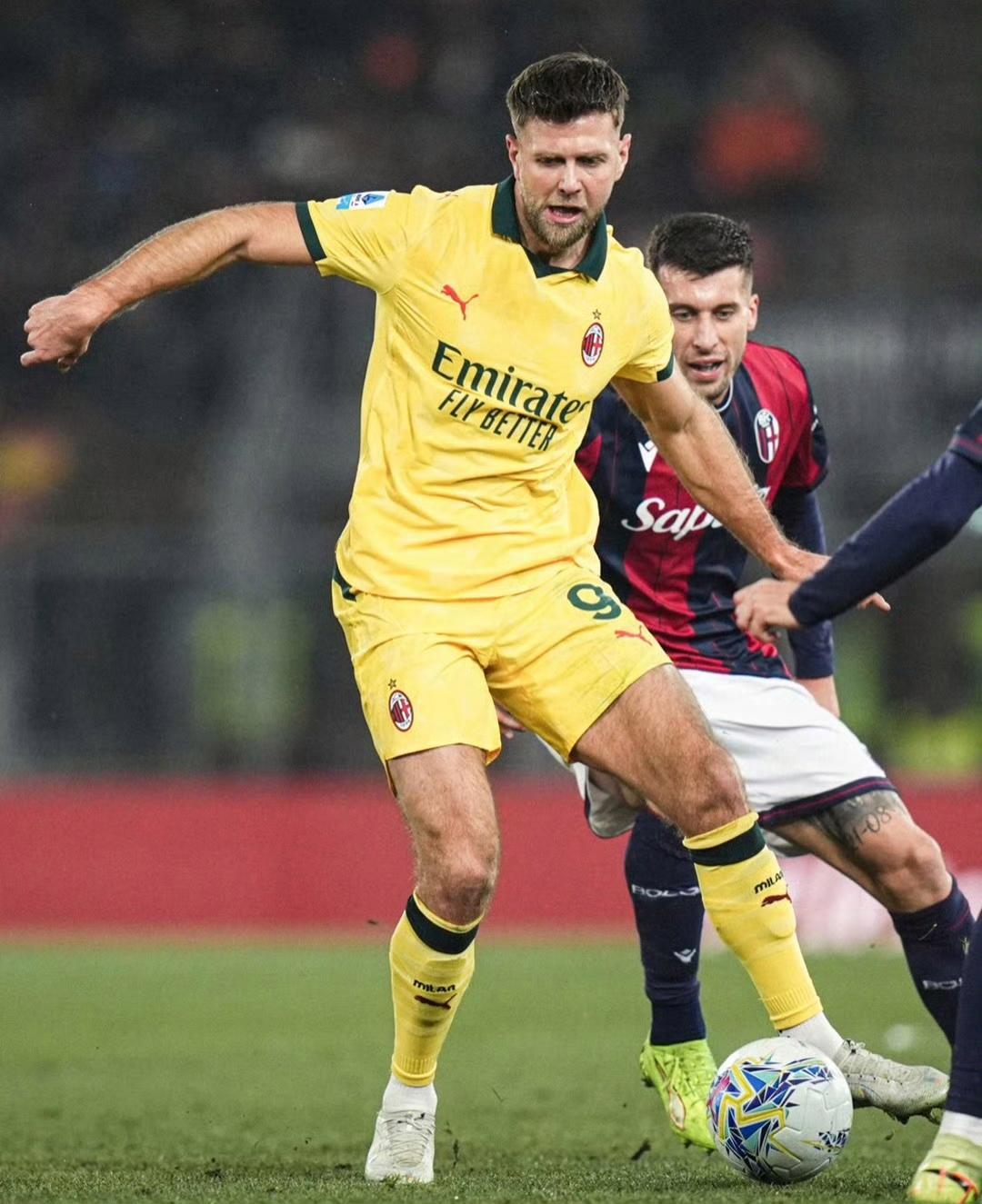 开云体育-又一个巴尔泰萨吉？米兰21岁右翼卫进步明显，成萨56合格轮换