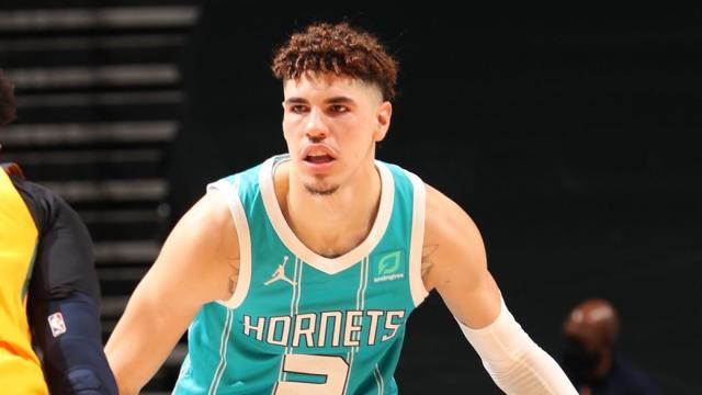 kaiyun-34分8助攻0失误！三球继续狂飙 剑指最佳新秀