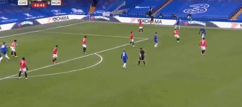 开云体育-【早报】第759球！C罗生涯进球数并列历史第一！